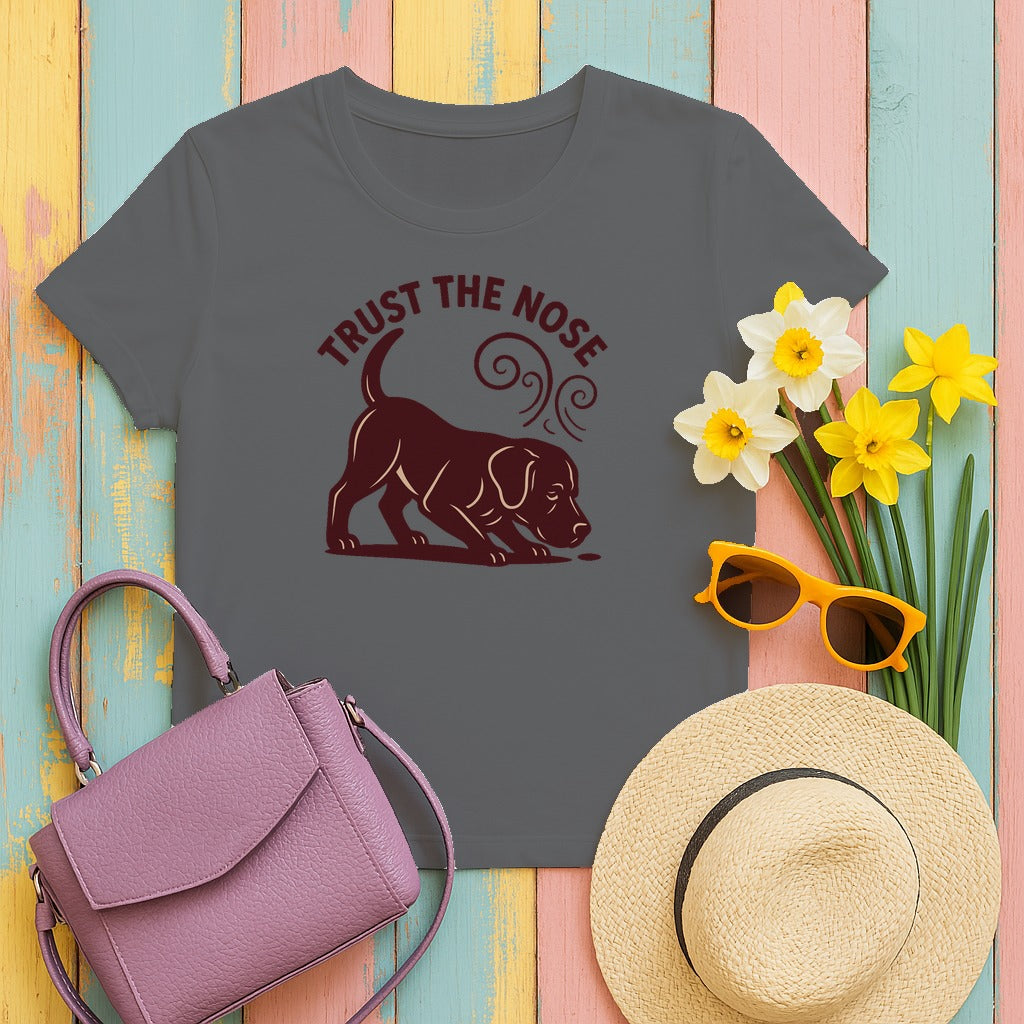 Trust The Nose Labrador T-Shirt in Graphite Heather
