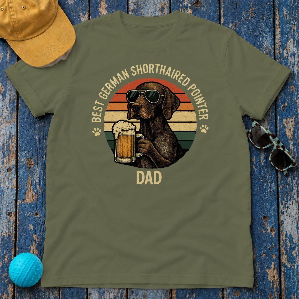Best German Shorthaired Pointer Dad With Beer T-Shirt in Military Green