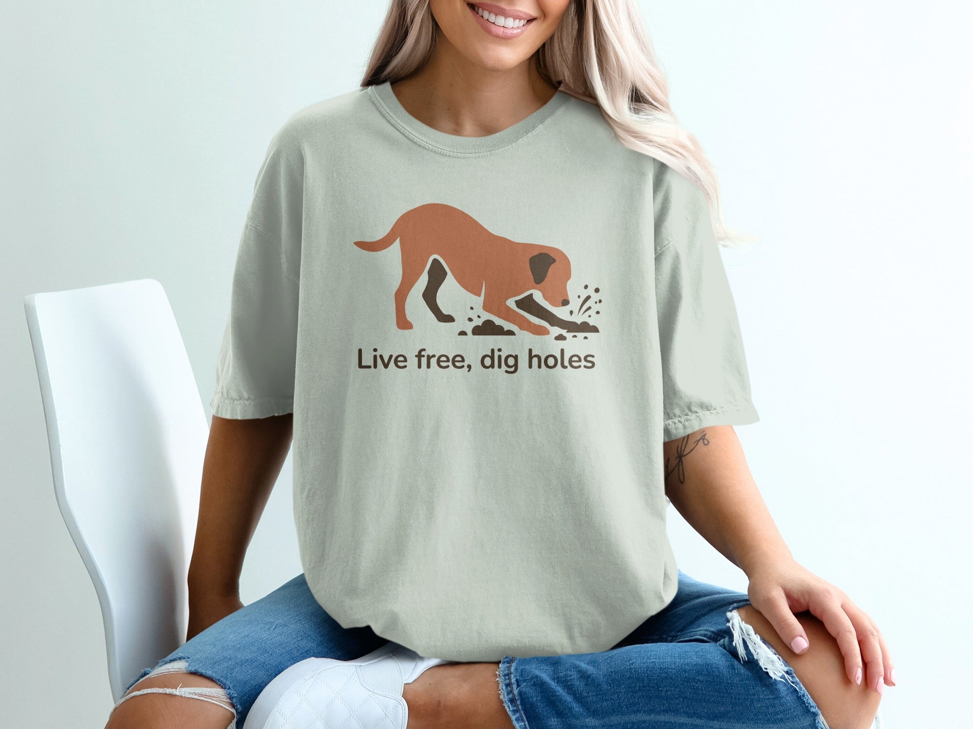 Live Free Dig Holes Dog Lover Graphic T-Shirt