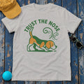'Trust the nose' Sniffing Beagle T-Shirt in Ash