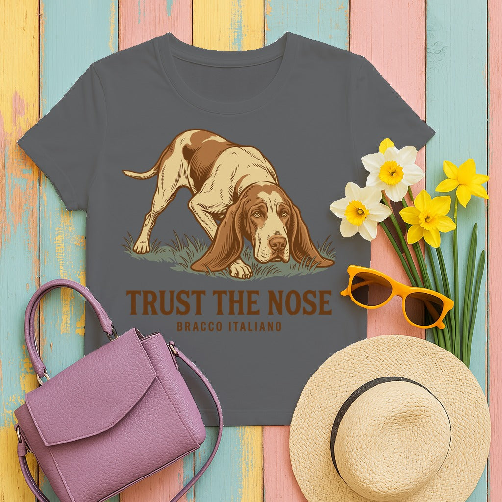 The Bracco Italiano 'Trust The Nose' T-Shirt in Graphite Heather