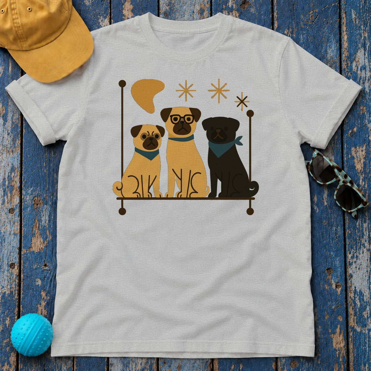 Mid-Mod Pug Parade Graphic T-Shirt in Sport Grey