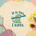 Golden Retriever with 'if it fits, I eats' Dog t-shirt, view 3