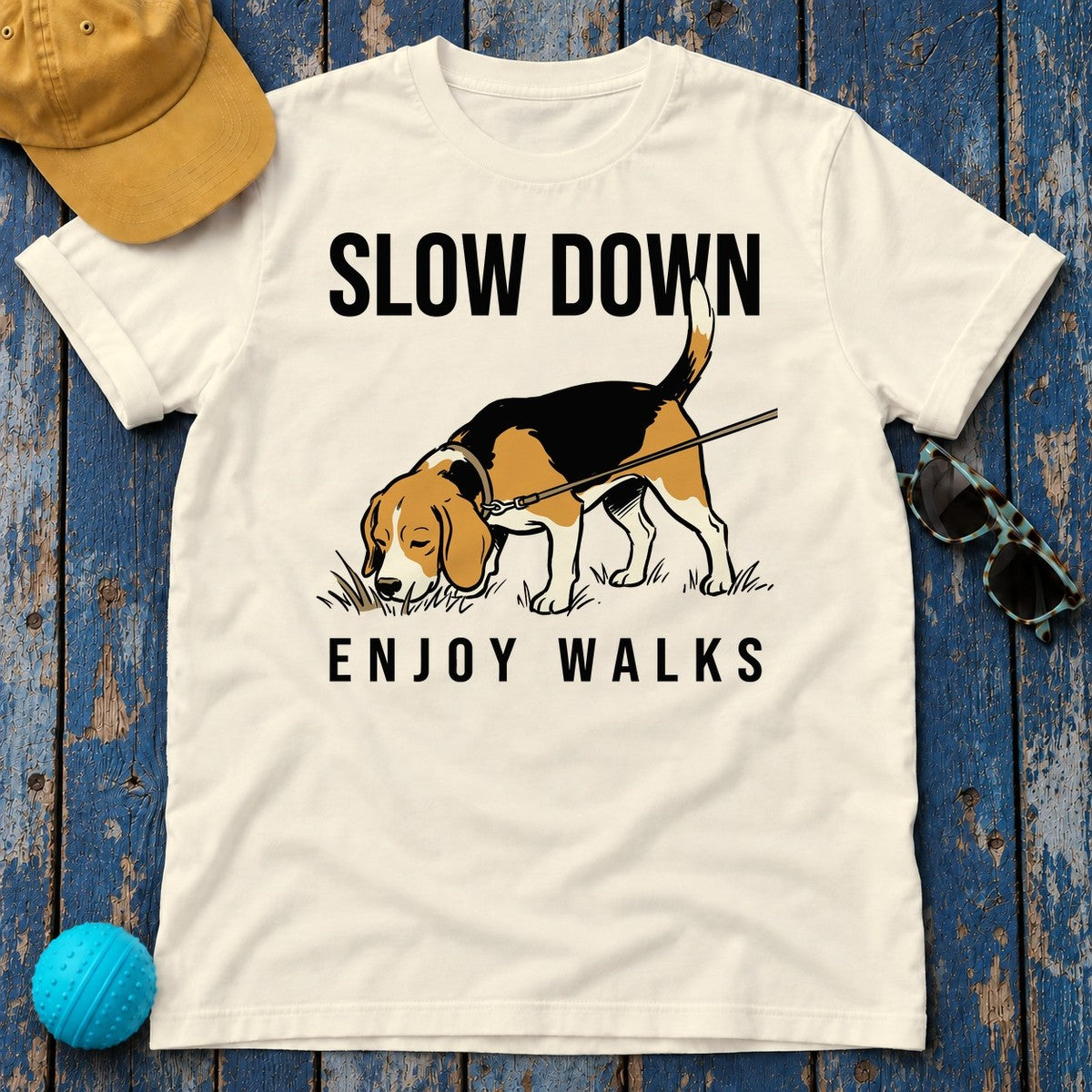 Slow Down Beagle T-shirt in Natural