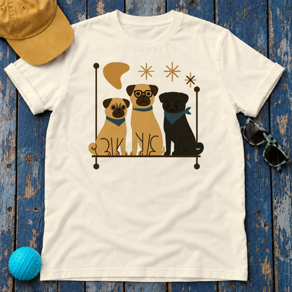 Mid-Mod Pug Parade Graphic T-Shirt in Natural