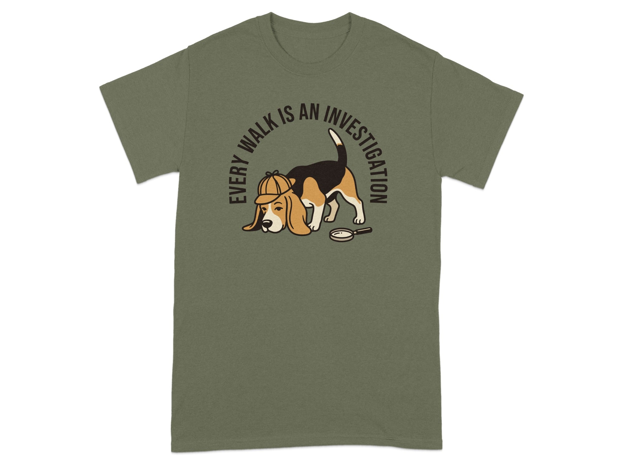 T-shirt with beagle detective wearing hat and magnifying glass.