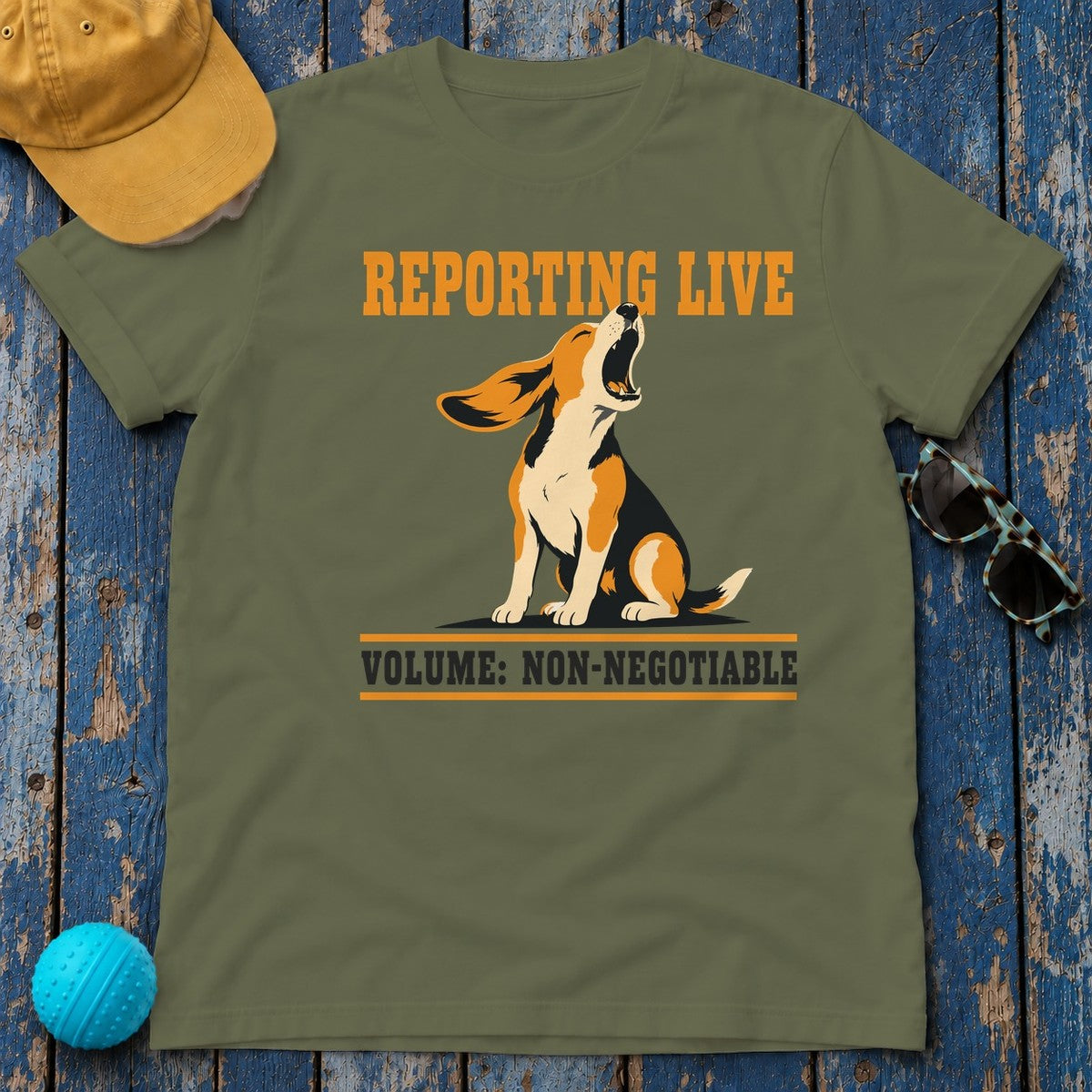 Reporting Live Howling Beagle T-Shirt in Military Green