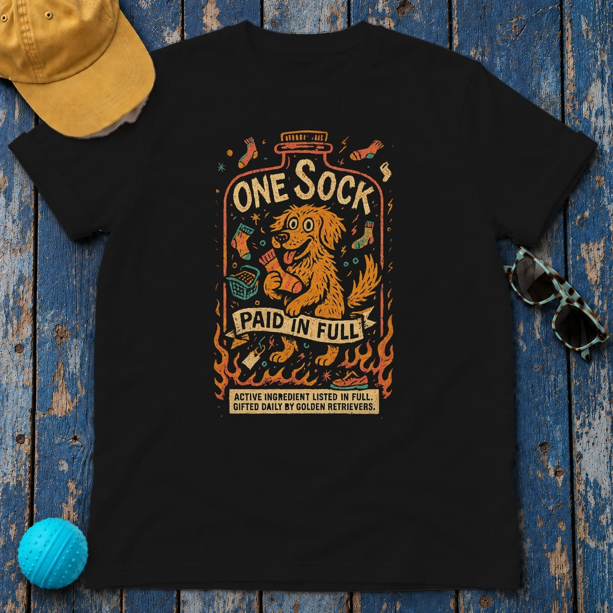 Golden Retriever One Sock T-Shirt in Black