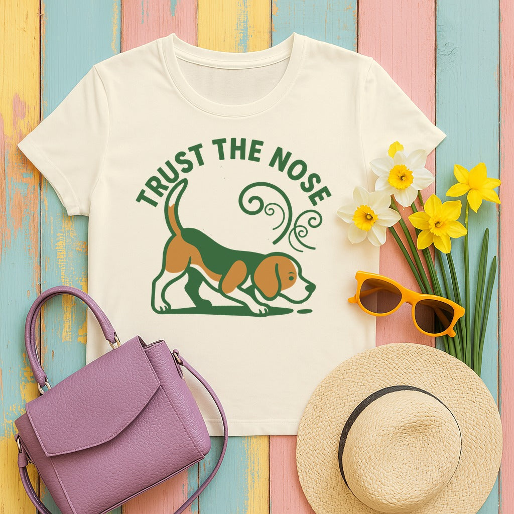 'Trust the nose' Sniffing Beagle T-Shirt in Natural