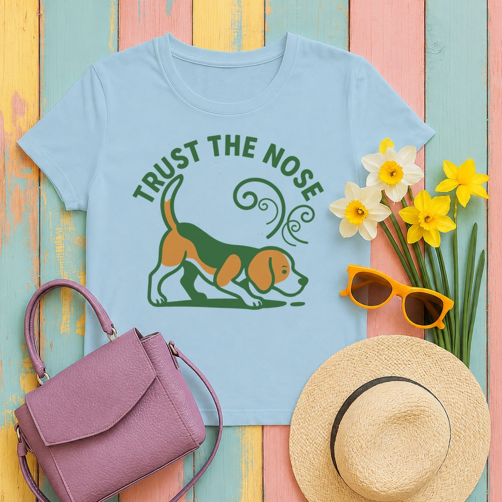'Trust the nose' Sniffing Beagle T-Shirt in Light Blue