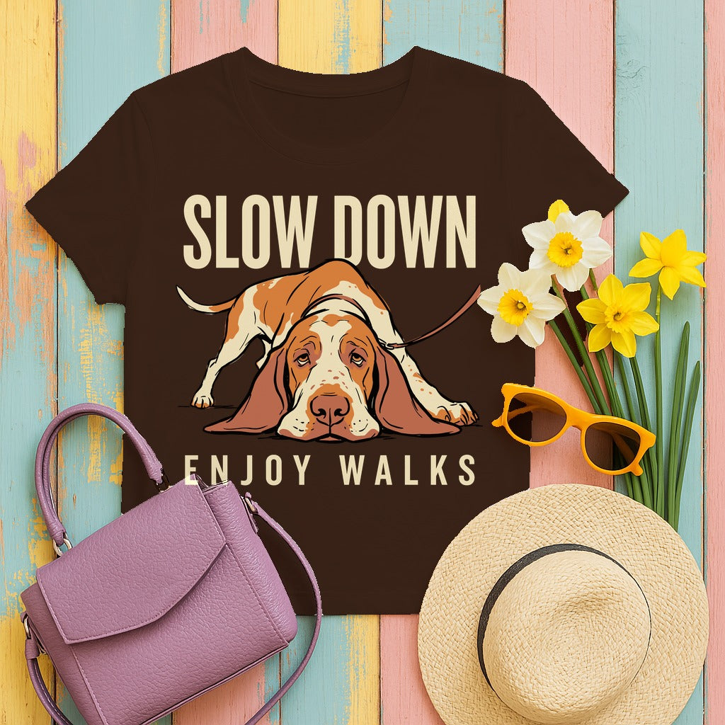 Slow Down, Enjoy Walks Bracco Italiano T-Shirt in Dark Chocolate