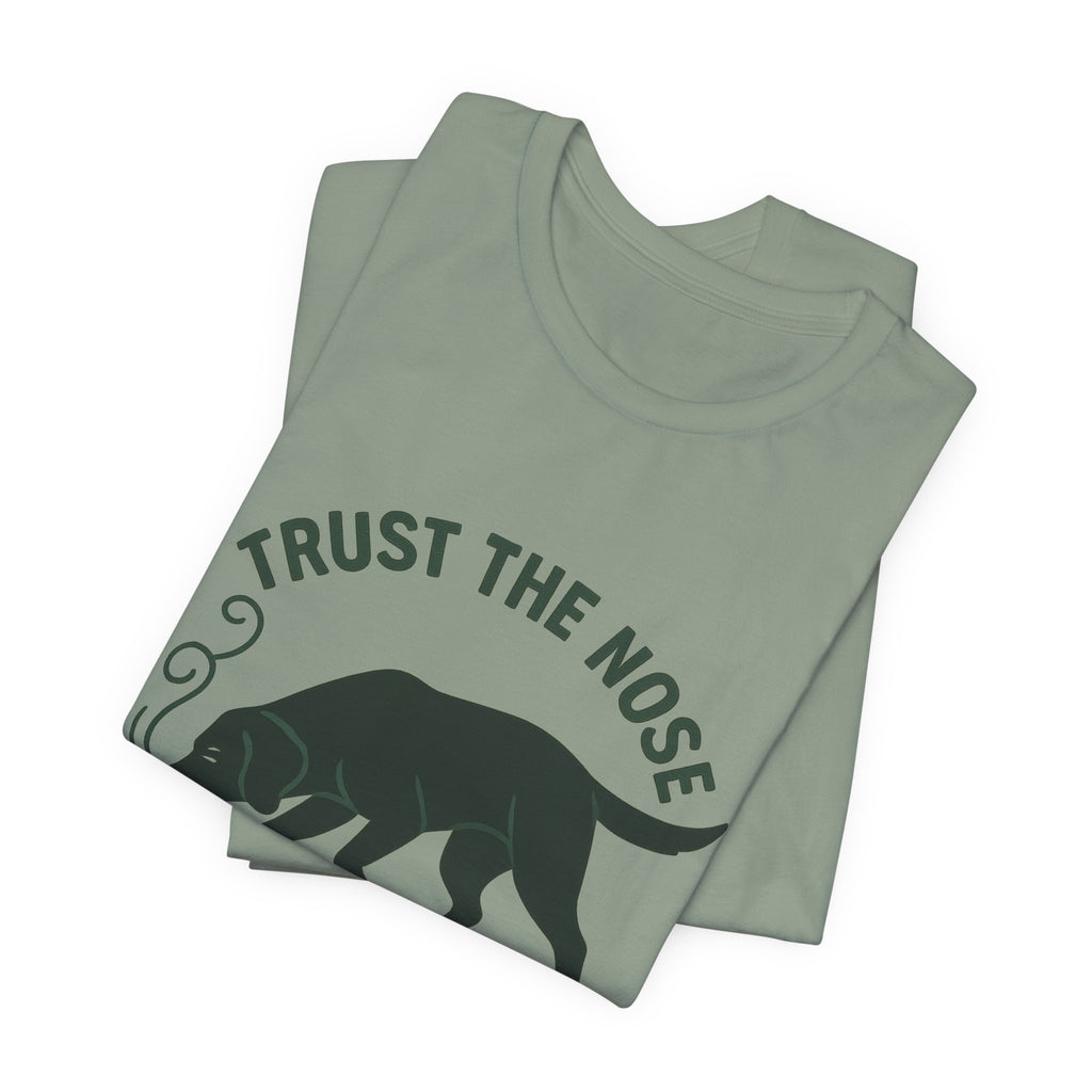 Black Lab Trust the Nose Tee