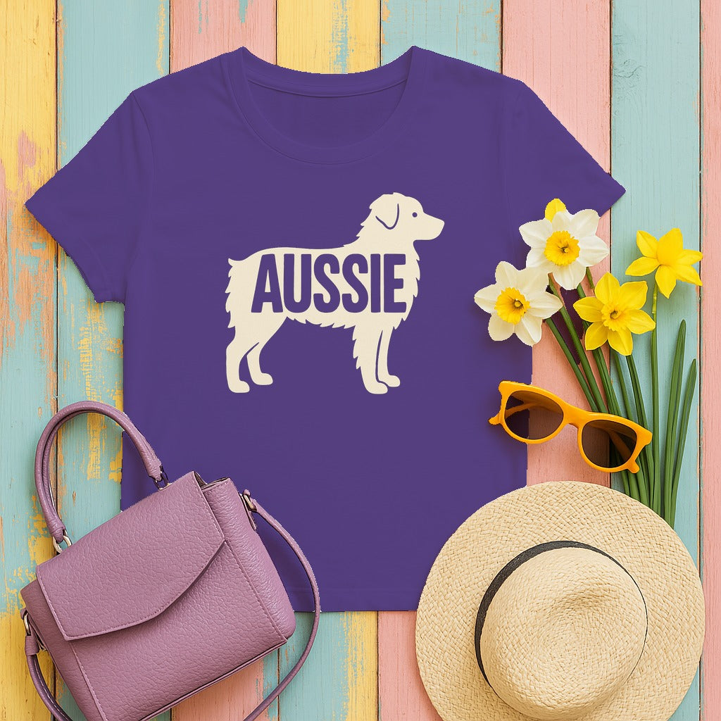 Australian Shepherd Silhouette 'Aussie' T-Shirt in Lilac