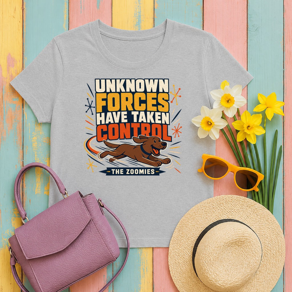 The Zoomies: Chocolate Lab T-Shirt in Sport Grey