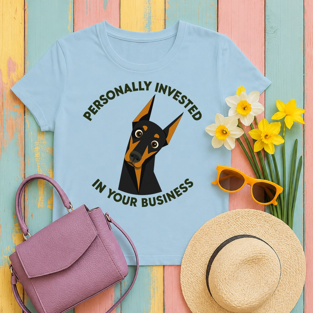 Invested Doberman T-shirt in Light Blue
