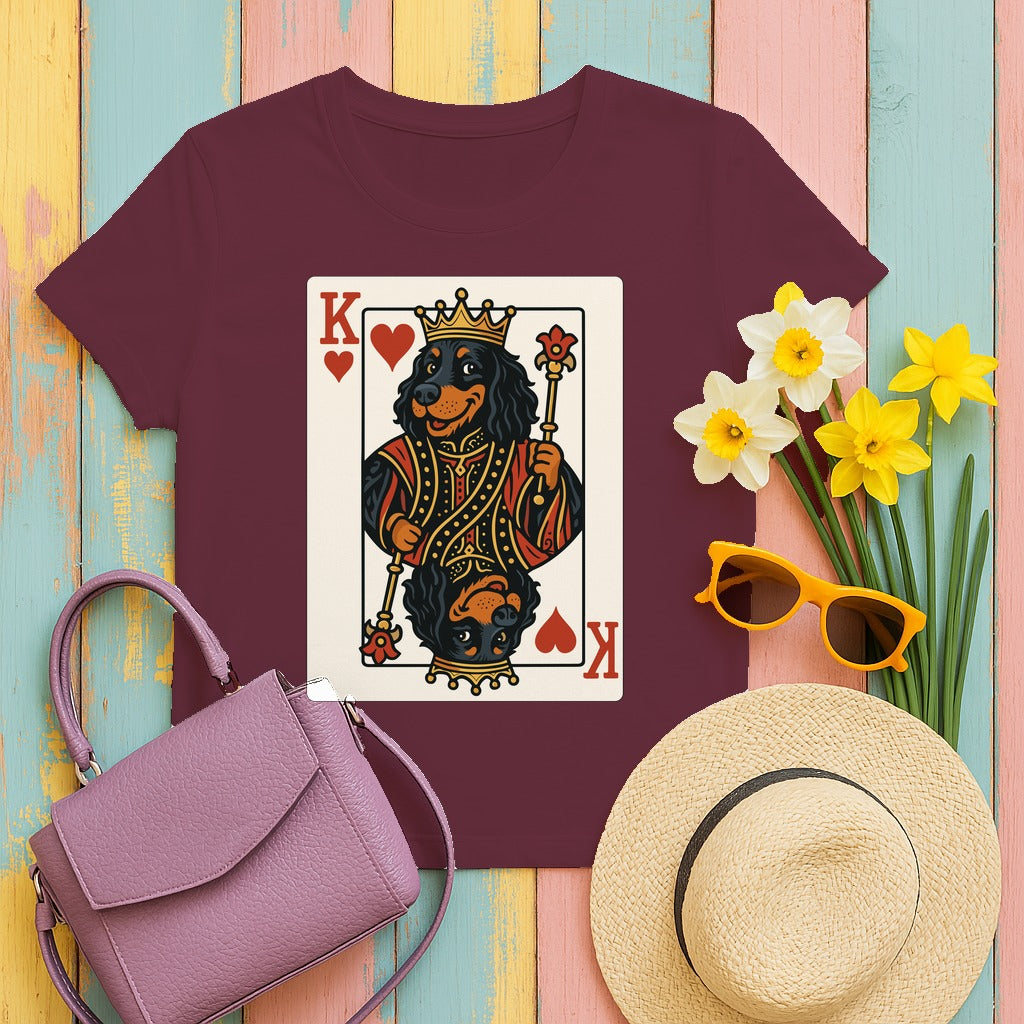 King Of Hearts Playing Card With Gordon Setter Illustration T-Shirt in Maroon