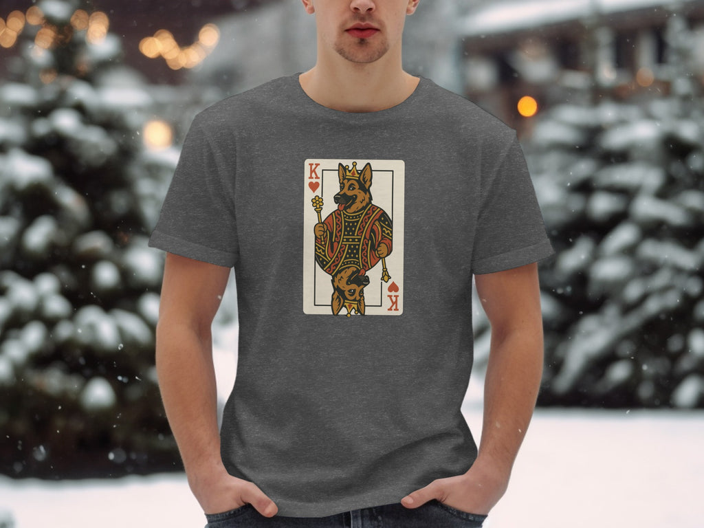 Unique King Card Graphic Tee for Casual Wear