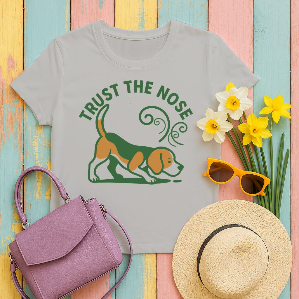 'Trust the nose' Sniffing Beagle T-Shirt in Ash