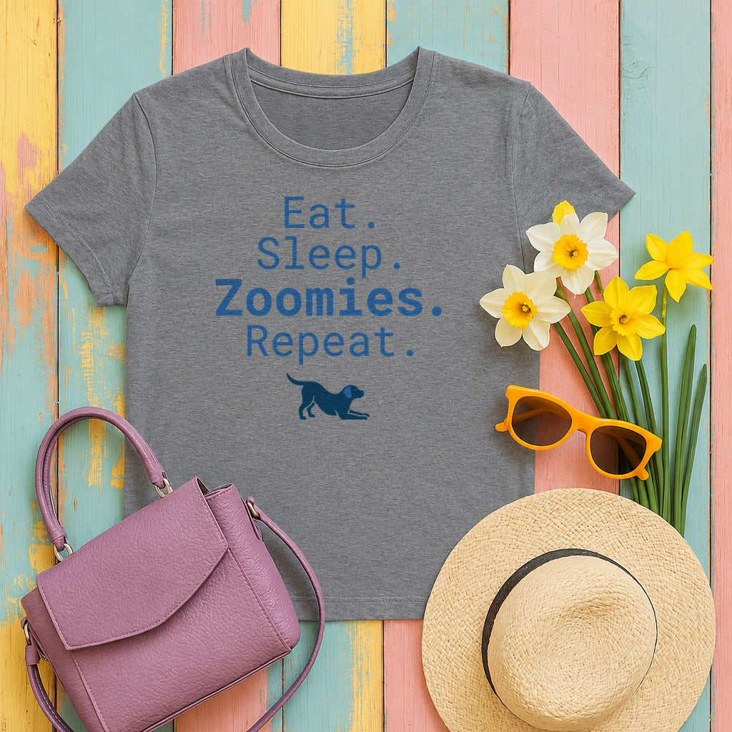 Zoomies Life: Playful Pup Graphic T-Shirt in Graphite Heather