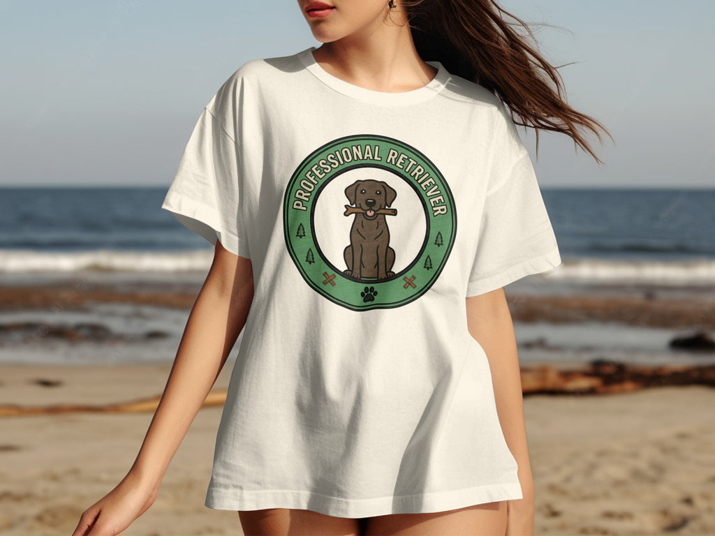 Professional Retriever Graphic Beach T-Shirt
